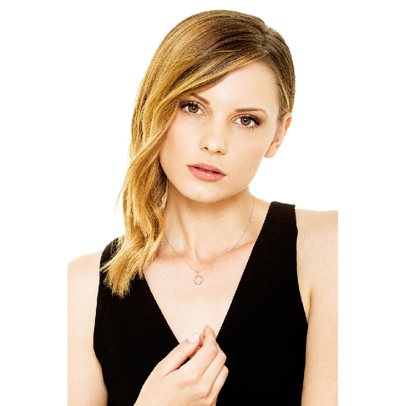 Spheres circle pendant with round cut diamond