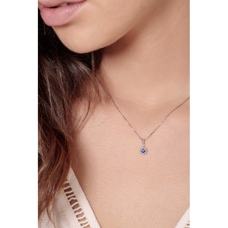 18k white gold pendant with spheres and blue sapphire