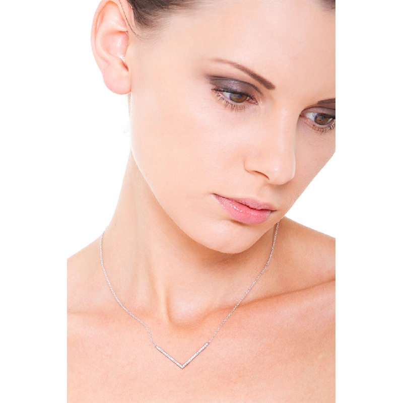 18k white gold necklace with V pendant with diamonds