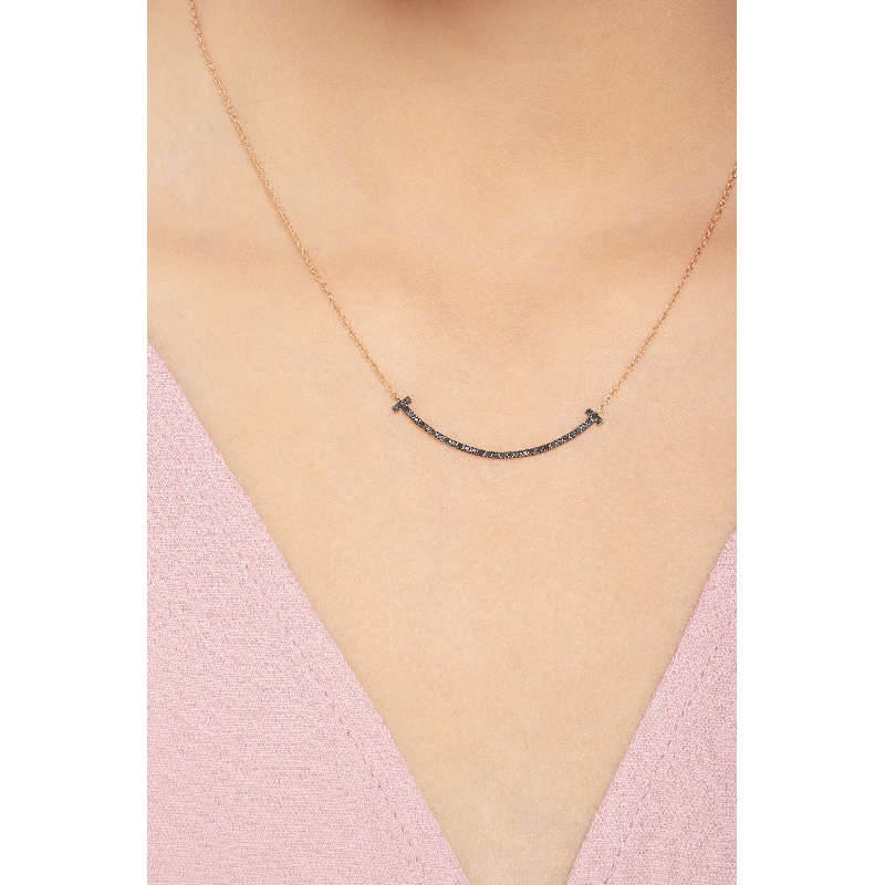 18k rose gold necklace with black diamonds pavè