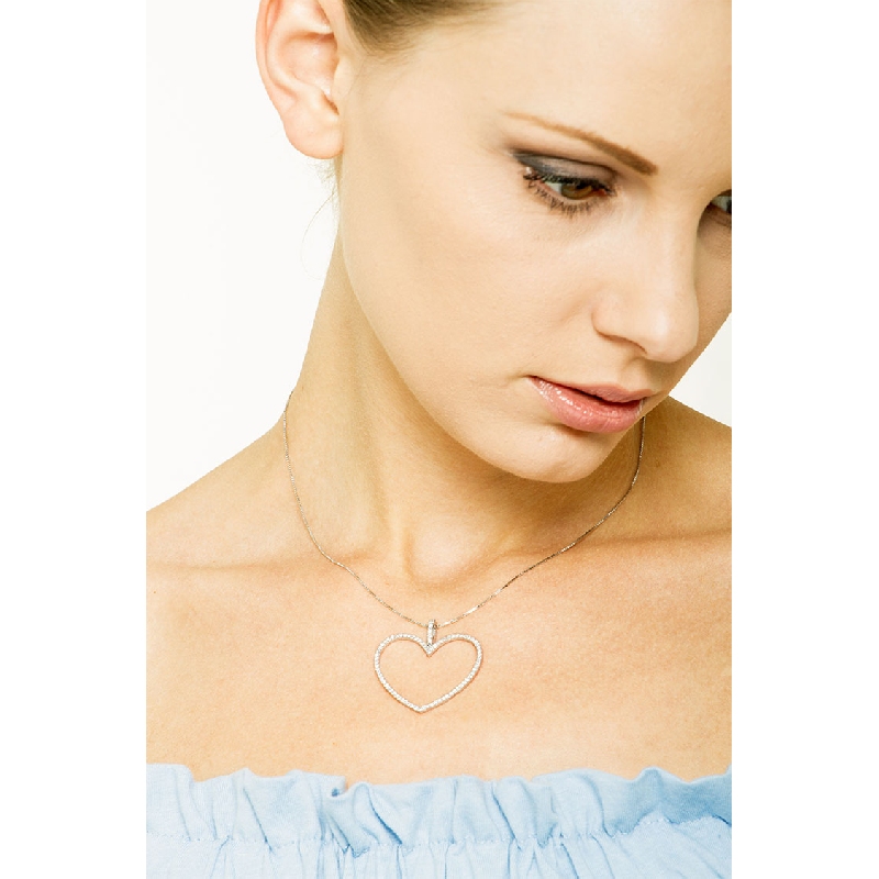 Collana Con Ciondolo Triplo Cuore Placcato Oro Bianco E Zirconi Cubici 5A – My Heart Will Go On – Regalo Per Moglie E Fidanzata