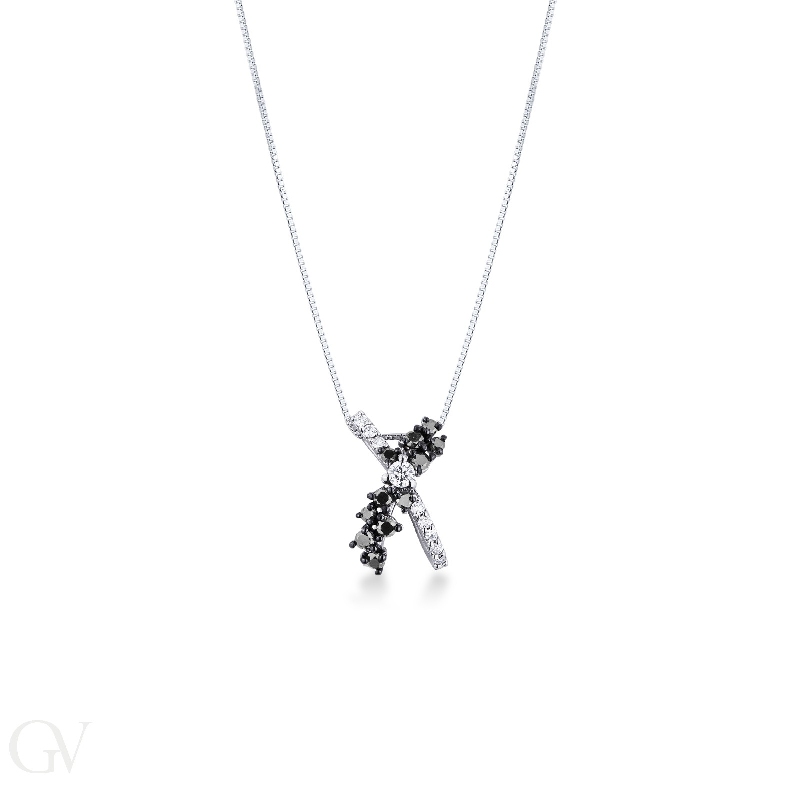 White gold 18k pendant with black and white diamonds 