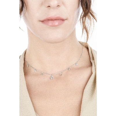 Necklace with 6 round cut diamonds and a diamonds horseshoe pendant