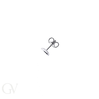 Cluster single earring with diamonds