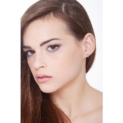 Mono orecchino in oro Bianco 18k con lettera T in diamanti