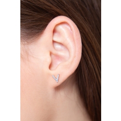 Letter V single earring with diamonds 2