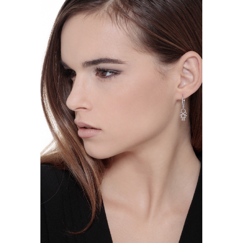 White gold 18k drop earrings with child pendant and diamonds 