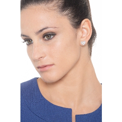 18k white gold pixeled heart earrings with diamonds