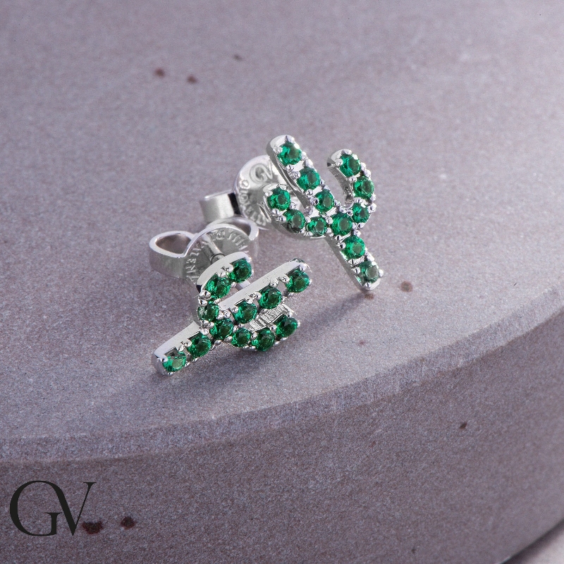 18k white gold cactus earrings with emeralds