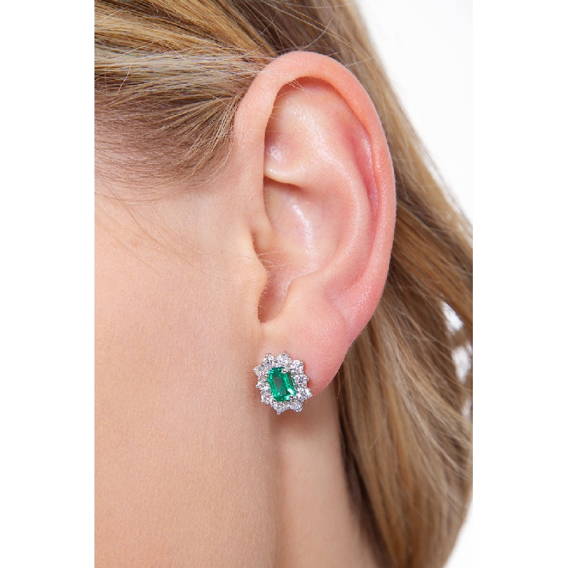White gold 18k halo stud earrings with emerald and diamonds 