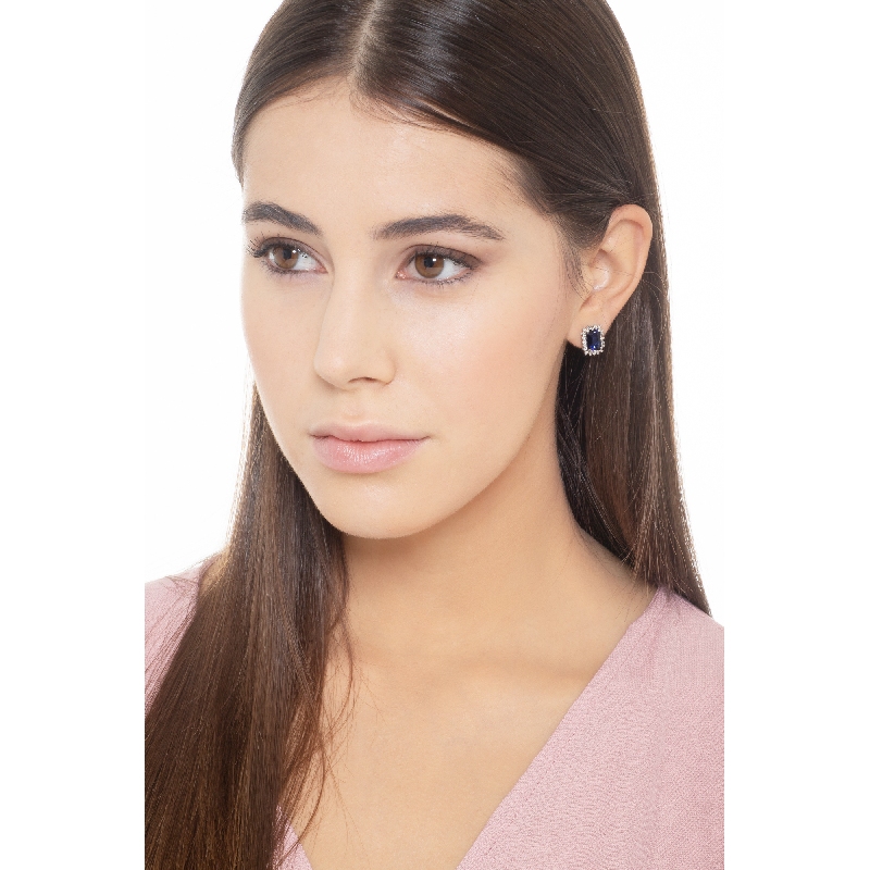 Orecchini a lobo in oro bianco 18k con zaffiro blu e diamanti