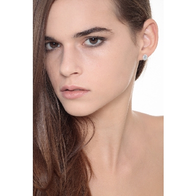 White gold 18k halo stud earrings with aquamarine oval cut and diamonds