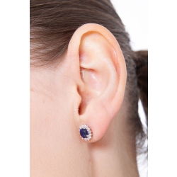 18k white gold stud earrings with blue sapphires and diamonds halo 2