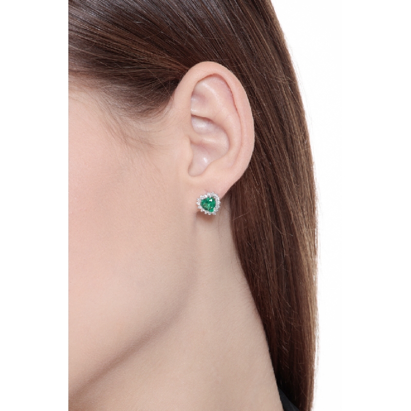 White gold 18k halo stud earrings with emeralds heart cut and diamonds 