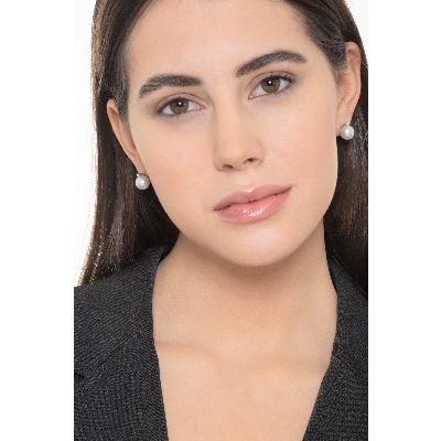 White gold 18k stud earrings with diamonds and pearls