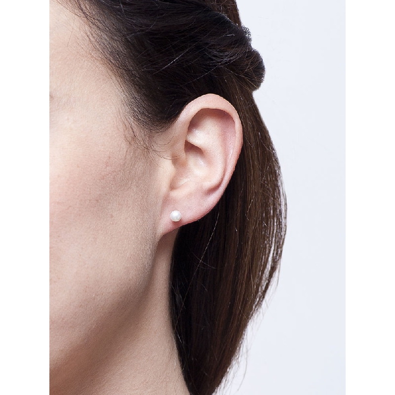 White gold 18k stud earrings with natural cultivated pearls, mm 4,50