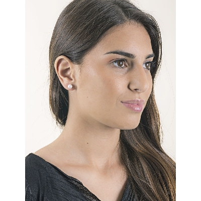White gold 18k stud earrings with 7,50 mm pearls