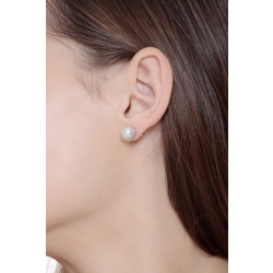 White gold 18k stud earrings with natural cultivated pearls 2