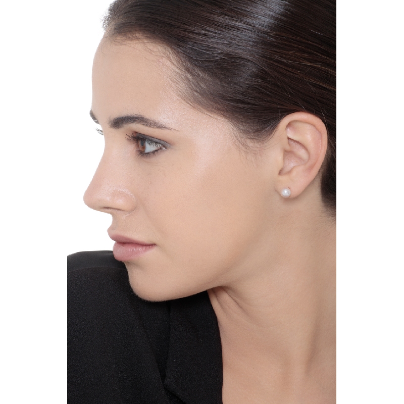 Pearl stud earrings in yellow gold 18k