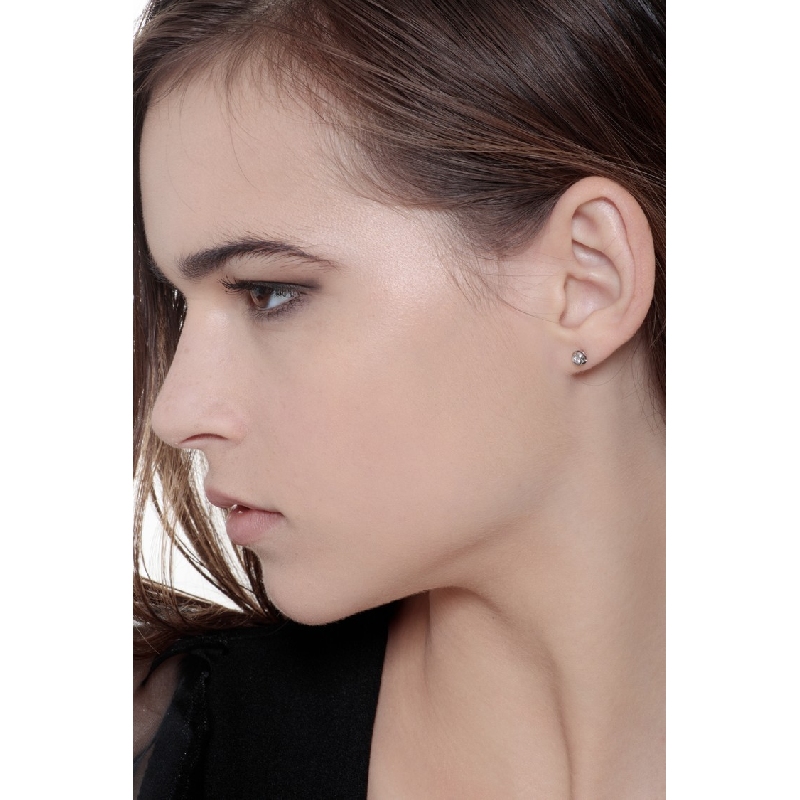 Round diamond stud earrings in white gold 18k, ct 0,08 