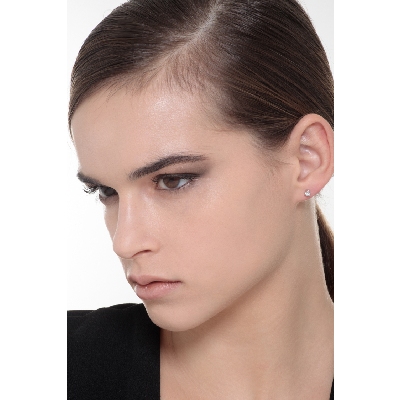 3 prongs diamond stud earrings 0,24 ct