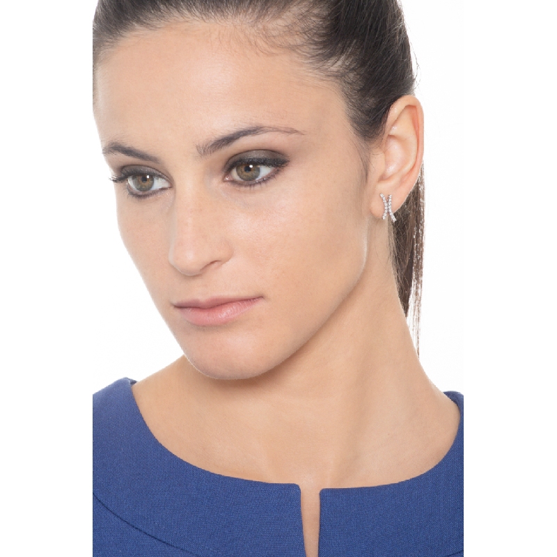 18k white gold stud earrings with 2 rows of diamonds