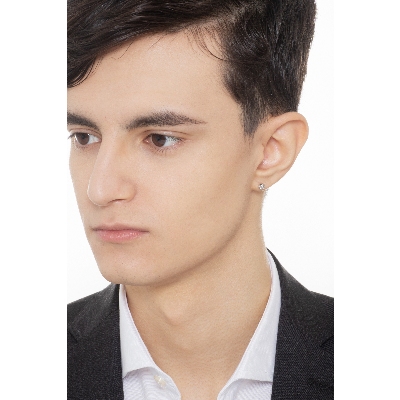 Mono orecchino in oro Bianco 18k a castone griffe con diamante, uomo