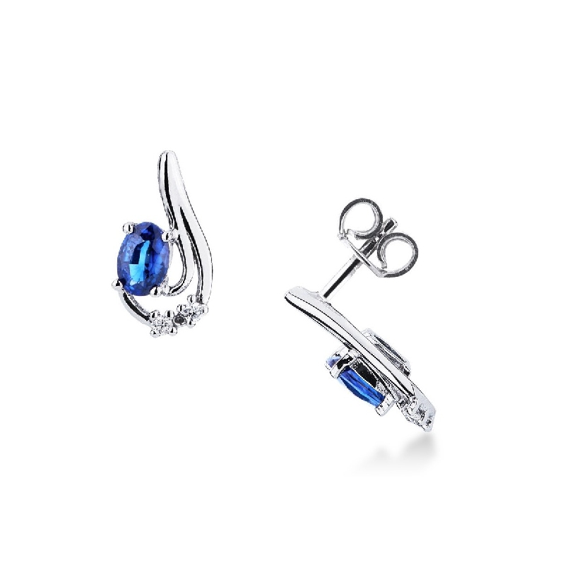 18k white gold earrings with oval cut sapphires and diamonds