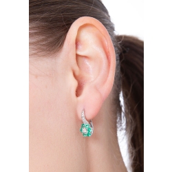 White gold 18k earrings with emeralds and diamonds flower shaped  2