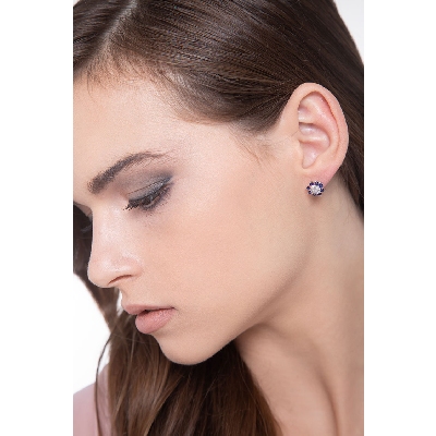 18k white gold cluster earrings with blue sapphire and diamonds