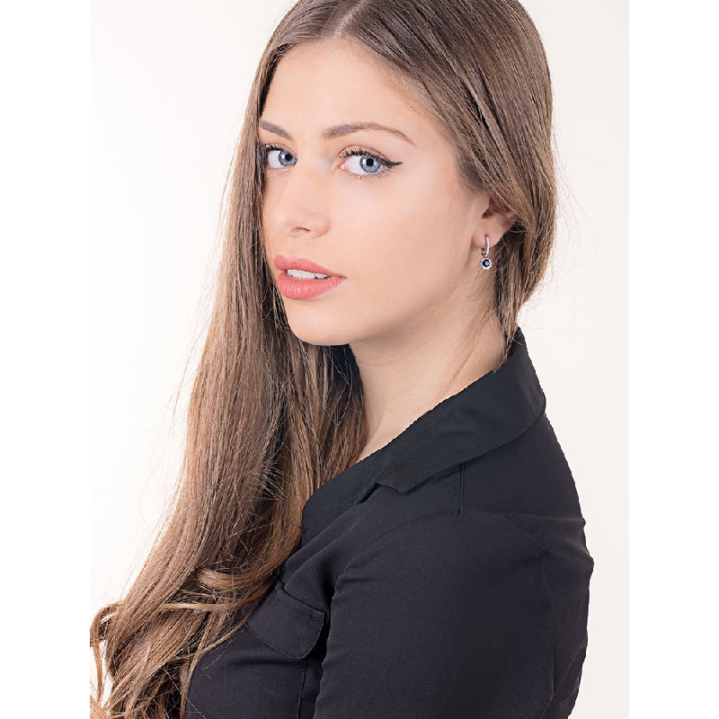 White gold 18k hoops prong setting with blue sapphires and diamonds halo