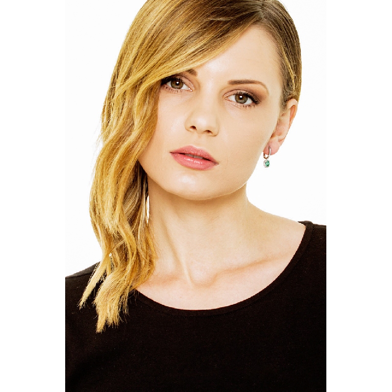 Hoops with emeralds and diamonds in 18k white gold 