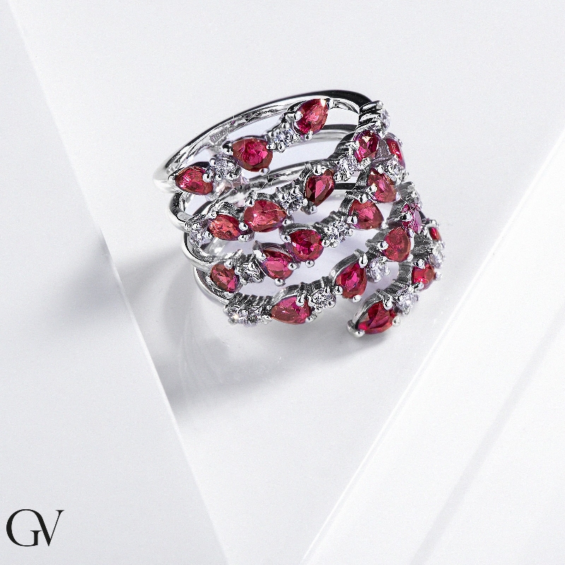 18k white gold with rubies pear cut and diamonds 