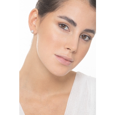 White gold 18k stud earrings with diamonds 