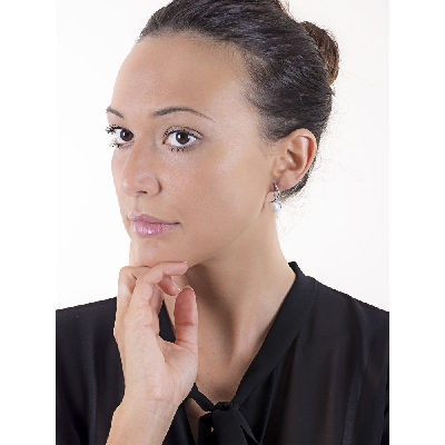 White gold 18k crossed earrings with pearls and diamonds 