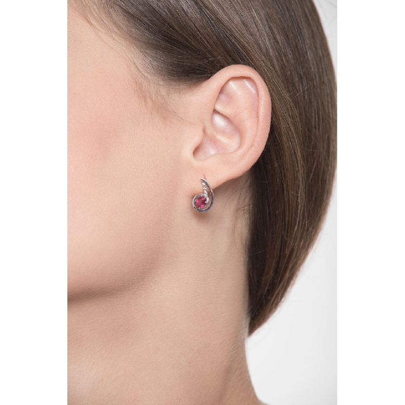 18k white gold fancy earrings with oval rubies and diamonds