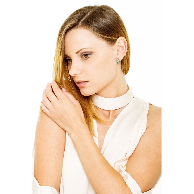 Fancy earrings in 18k white gold with diamonds and emeralds