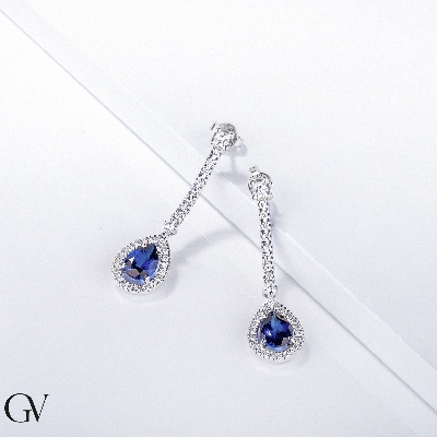 White gold 18k drop earrings with blue sapphires and diamonds 
