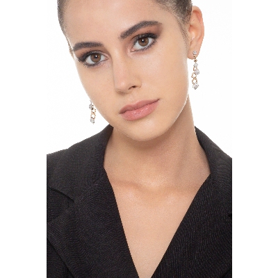 White and rose gold 18k drop earrings with diamonds pendants