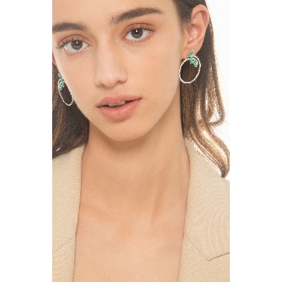 Hoop earrings in white gold 18k with emeralds and diamonds