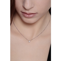 18k white gold solitaire necklace with 0.15 ct diamond 2