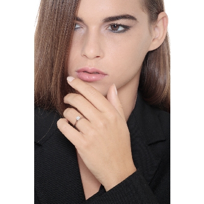 4 claw white gold 18k solitaire diamond ring 0,50 ct