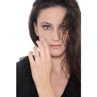 Solitario modello a 4 punte in oro bianco 18k con Diamante ct. 0,25