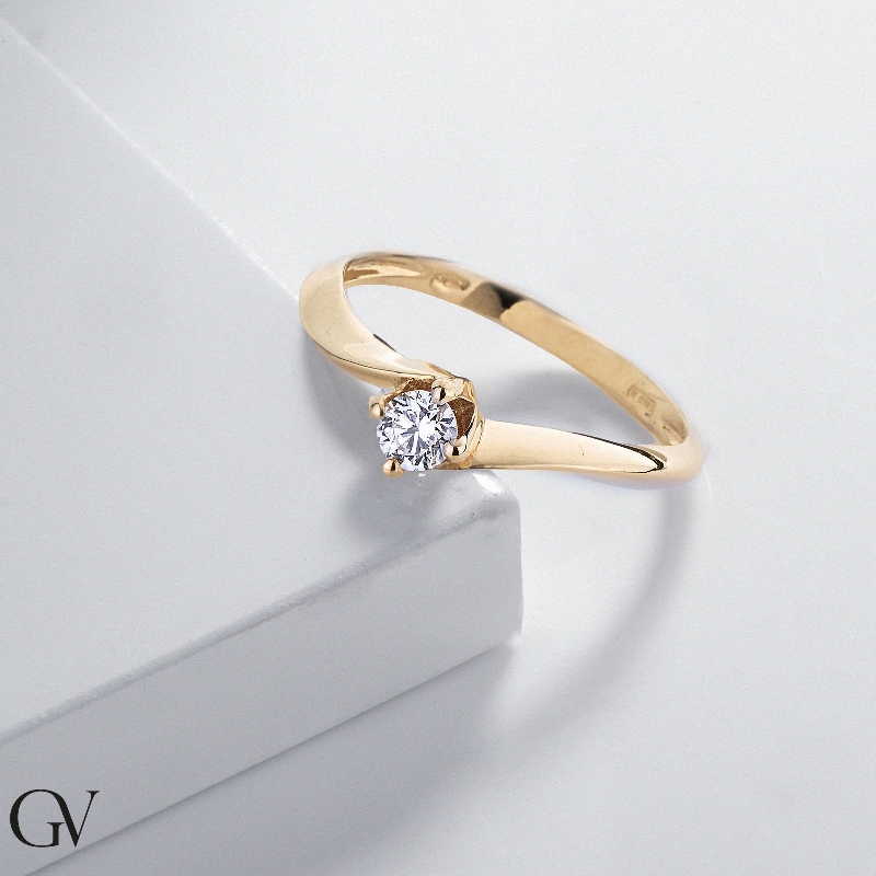Anello da proposta Emozione con diamante 0,20 ct in oro giallo 18k