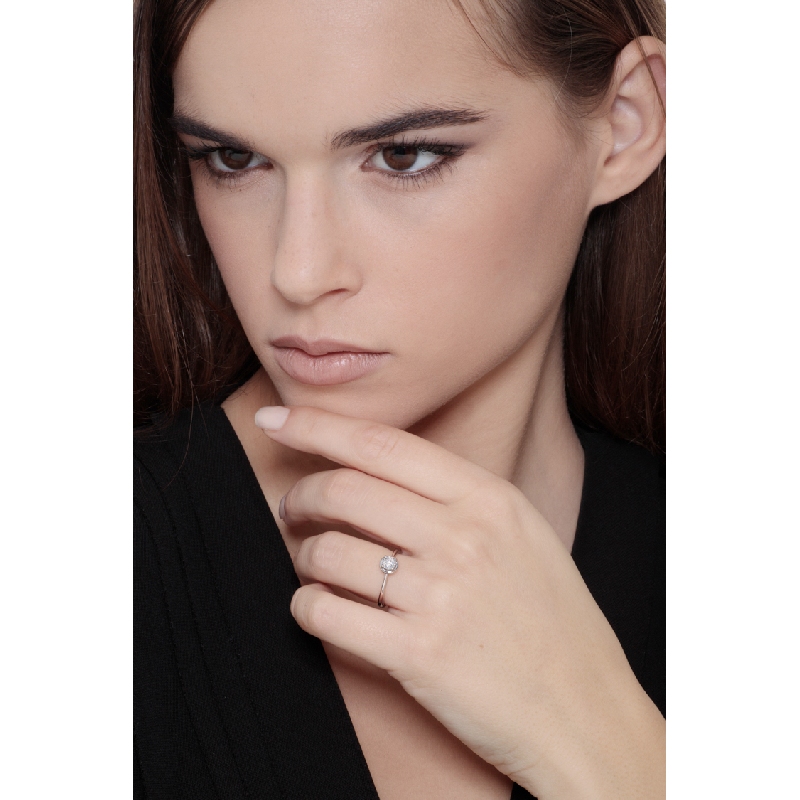 4 claw 0,30 ct solitaire diamond ring white gold 18k