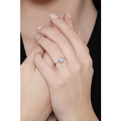 4 claw solitaire 0,50 ct diamond ring white gold 18k 