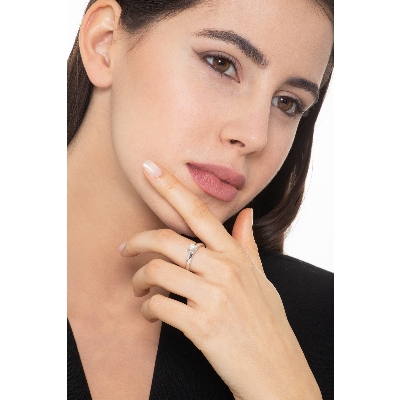 Solitaire ring white gold 18k with diamond 0,30 ct