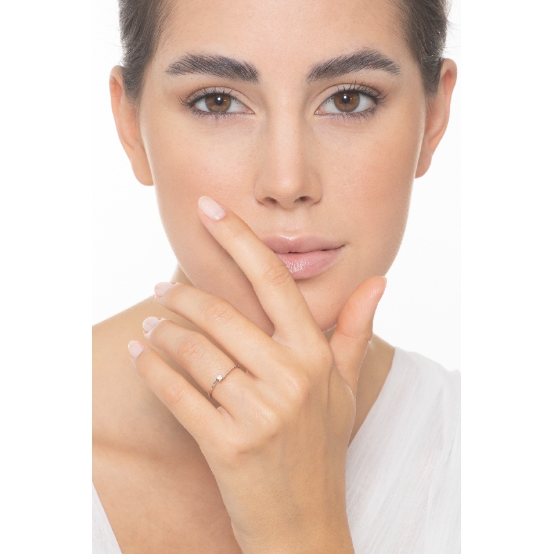 White gold 18k solitaire diamond ring 0,04 ct Valentino Model