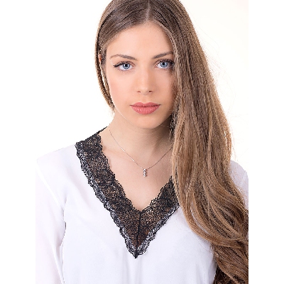 18k white gold necklace with full bezel diamond trilogy pendant