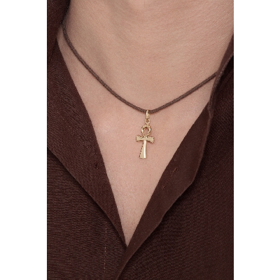 Rounded egyptian ankh in 18k yellow gold